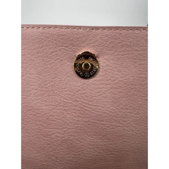 Urban Expressions Pink Vegan Leather Crossbody W/ Gold Toned Hardware Bag - Picture 5 of 12